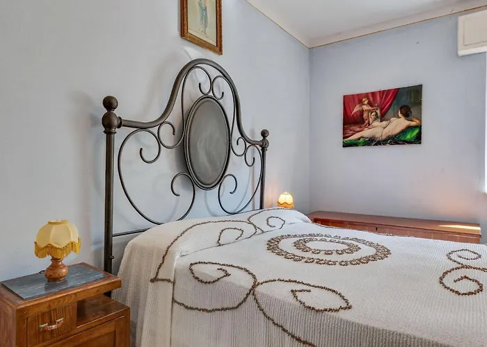 בית נופש Belvilla By Oyo Camelia Pescaglia